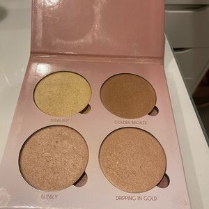 Anastasia Beverley Hills Glow Kit That Glow